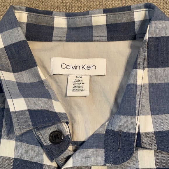 Calvin Klein men’s button up dress shirt - Picture 2 of 2